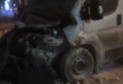 Ростовские гаишники помогли водителю из Твери потушить загоревшуюся ГАЗель и добраться до сервиса