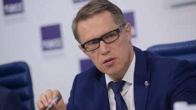 «Дополнительное новогоднее испытание»: министр здравоохранения РФ рекомендует регионам активнее вводить ковид-ограничения