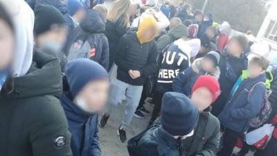В школе Харькова распылили слезоточивый газ
