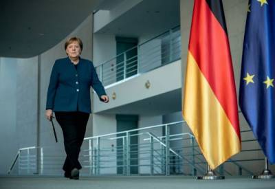 Меркель вновь предупредила соотечественников о трудной зиме из-за COVID-19