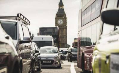 Великобритания запретит продажу авто: подробности