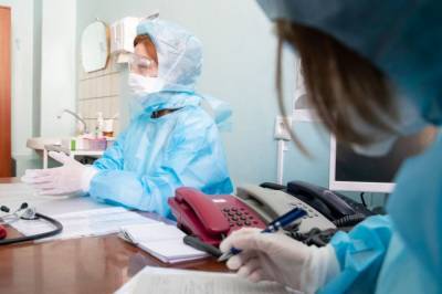 Шести украинским медикам назначено пожизненное обеспечение из-за вызванной COVID-19 инвалидности