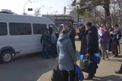 В Киеве показали битком набитую маршрутку, фото: "Карантин выходного дня не поможет, если..."