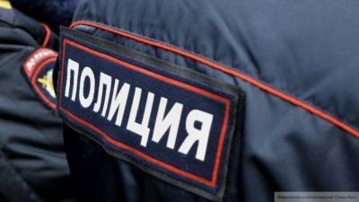 Мужчина со скальпелем напал на полицейских в Нальчике