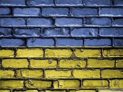 Обострением спора с Китаем Украина "бьет" по своей экономике