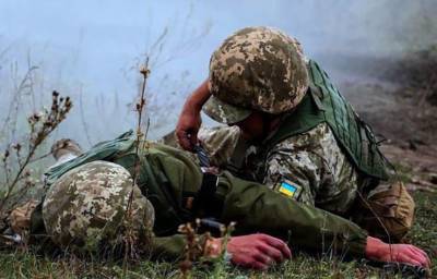 Донбасс колотит: ВСУ попали под гранатометный обстрел, ранен боец