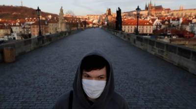 Чехия продлила режим ЧП из-за пандемии