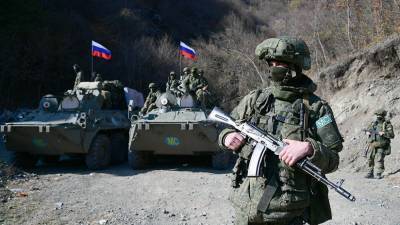 Российские миротворцы сформировали еще пять гуманитарных центров в Карабахе
