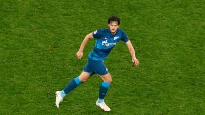 СМИ: Футболист «Зенита» Азмун не сыграет с «Ахматом»