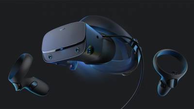 Владельцы VR-шлемов Oculus оказались заложниками Facebook