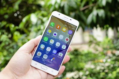 Samsung Galaxy S20 оказался лидером по продажам среди всех 5G-смартфонов
