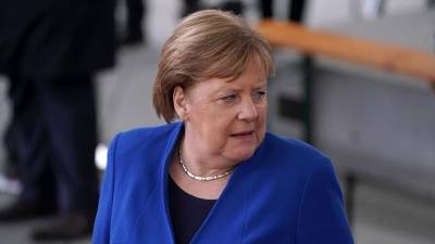 Меркель рассказала о неодобрении Венгрией и Польшей бюджета ЕС