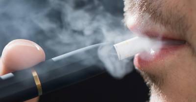 Психолог рассказал о рабочем способе бросить курить