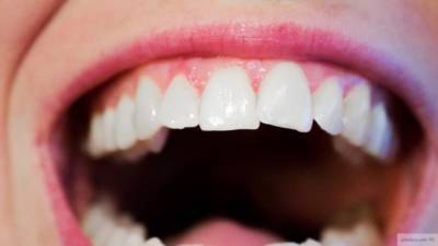Коронавирус может стать причиной выпадения зубов — СМИ