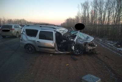 На трассе Оренбургской области разбился водитель «Лады Ларгус»