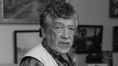 В возрасте 80 лет умер заслуженный художник России Равиль Исмагилов