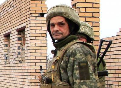В ООС трижды обстреляли украинские позиции и ранили бойца