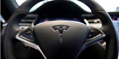 Стоимость акций Tesla выросла до рекордного уровня