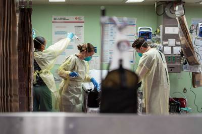 В США побит рекорд суточной смертности от коронавируса