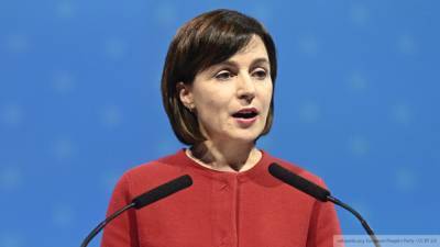 Новый президент Молдавии хочет встретиться с главой Украины