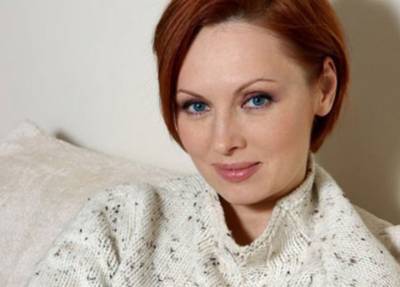Поражены легкие: актрису Елену Ксенофонтову госпитализировали в больницу в тяжелом состоянии