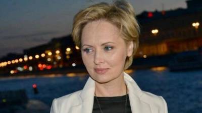 Елена Ксенофонтова угодила в больницу — видеообращение актрисы