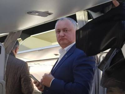 Додон не поедет в Москву в качестве президента Молдавии