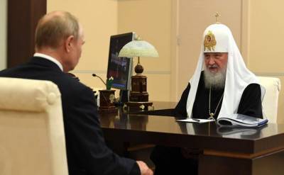 Патриарх Кирилл попросил Путина помочь с ремонтом Александро-Невской лавры