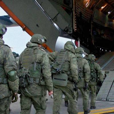 Очередные 20 самолетов с российскими миротворцами прибыли в Армению