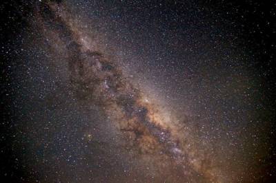 В Млечном пути обнаружили огромную мертвую галактику