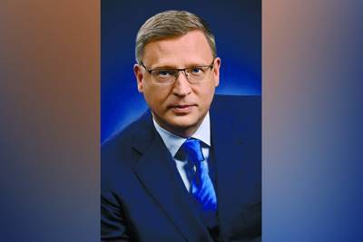 Омский губернатор предложил сотрудничество тиктокеру, пожаловавшемуся на интернет
