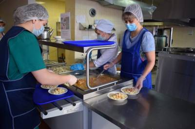 «Народный контроль» проверил школьное питание в Липецке