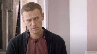 Навальный пытается продлить свое пребывание в Германии