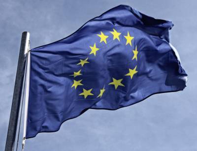 "Критический сигнал": Евросоюз дал второе предупреждение МОН