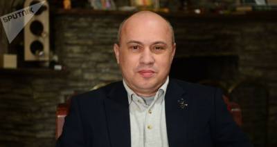 Сургуладзе: падение курса лари повлияло и на стоимость медикаментов в Грузии