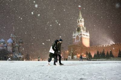 Высота снежного покрова в Москве местами достигает 3 сантиметров