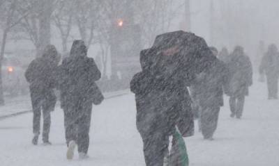 Морозы, снег и сильный ветер поиздеваются над украинцами: кто в зоне риска, точный прогноз погоды