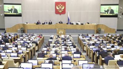 Законопроекты РФ о расширении понятия "иноагент" взбудоражили оппозицию