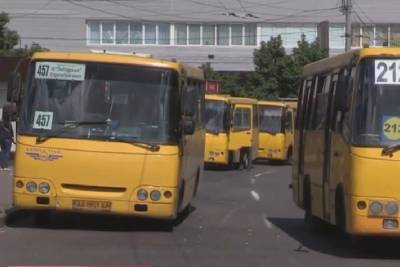 В Киеве транспорт изменит маршруты на выходных: коснется пассажиров троллейбусов и маршруток