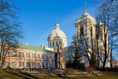 Реставрация Александро-Невской лавры займет около десяти лет