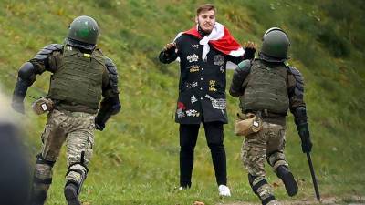 Тихановская предложила приравнять белорусских силовиков к террористам