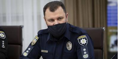 Карантин выходного дня: полиция предупредила о рейдах и штрафах за отсутствие масок