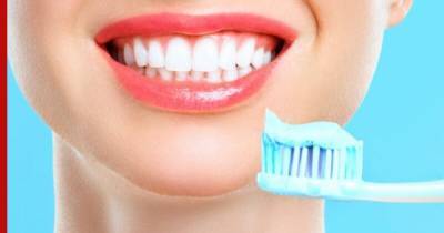 Стоматологи назвали лучшее время для чистки зубов