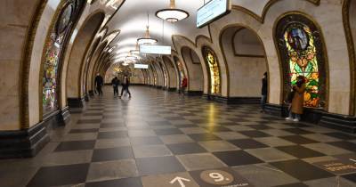 В Москве на год закрылся вестибюль станции метро «Новослободская»