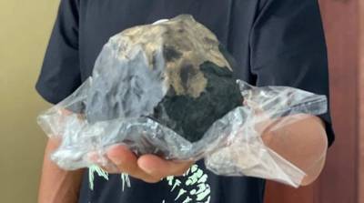 Метеорит с небес сделал мужчину из Индонезии миллионером