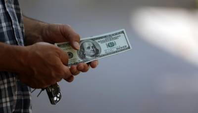Восстановление мировой экономики обвалит курс доллара: прогноз Financial Times