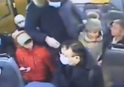 В Санкт-Петербурге мужчину убили после замечания о медицинской маске