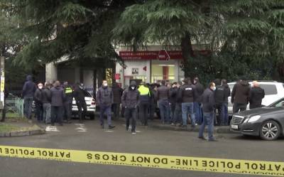 Адвокат: У захватившего заложников в Тбилиси при себе была граната-зажигалка