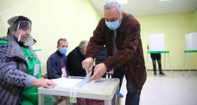 Парламентские выборы V2.0: как проходит второй тур в Тбилиси - фото