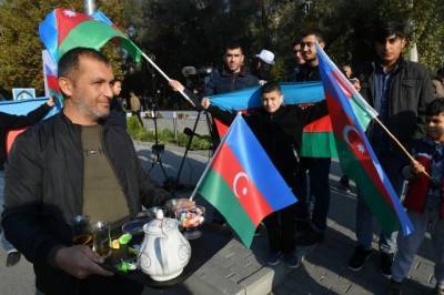 Первый гуманитарный конвой МЧС прибыл в Нагорный Карабах
